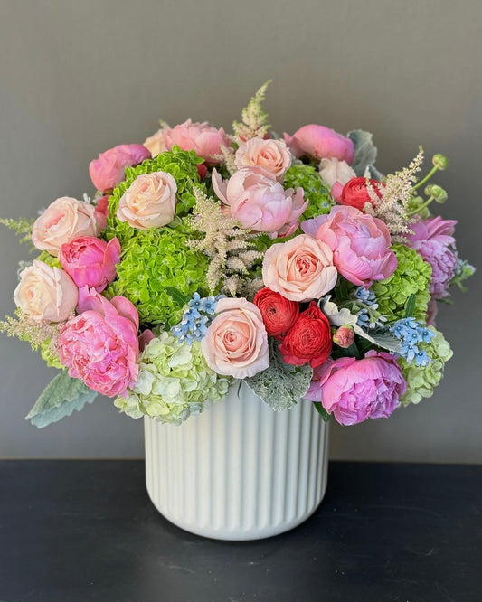 "Chic Romance" Flower Arrangement
